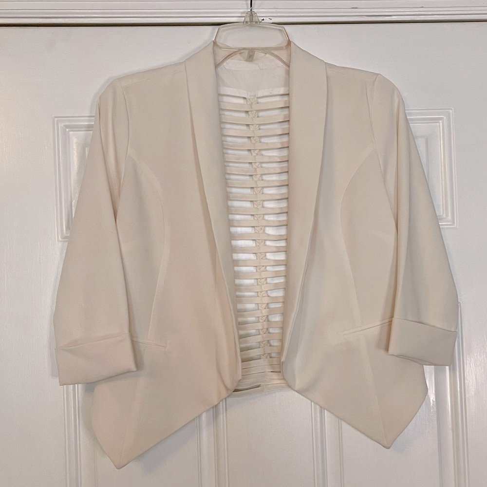 Voll Style Caged Back Blazer